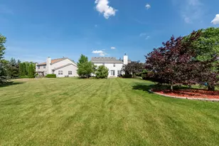 1650 Natures Way, Lindenhurst, IL 60046 - Photo 52