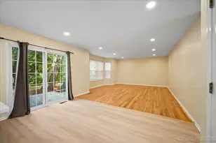 438 W Meadow Mist Ln, Round Lake, IL 60073 - Photo 12