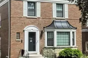 9619 S Oakley Ave, Chicago, IL 60643 - Photo 1