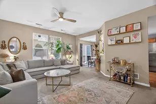 652 Hawley Dr, Oswego, IL 60543 - Photo 4