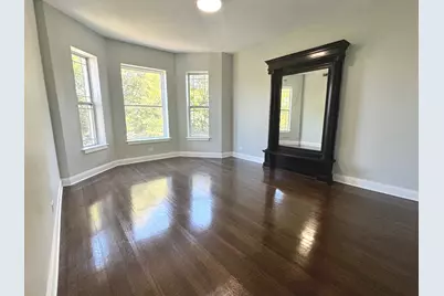 6402 S Greenwood Avenue, Chicago, IL 60637 - Photo 2