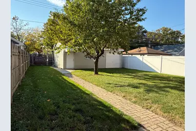 5850 S Neva Avenue, Chicago, IL 60638 - Photo 16