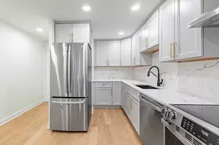 405 N Wabash Ave, Chicago, IL 60611 - Photo 10