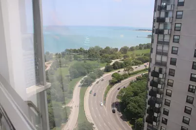 5701 N Sheridan Road #14E, Chicago, IL 60660 - Photo 6