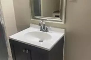 906 W 71st St, Chicago, IL 60621 - Photo 24