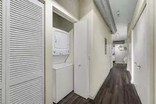 212 E Cullerton St, Chicago, IL 60616 - Photo 12