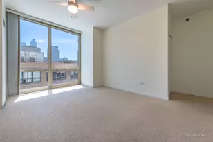 [Address not provided], Chicago, IL 60654 - Photo 16