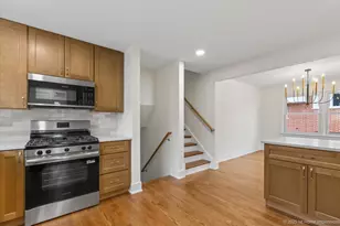 10316 Lamon Ave, Oak Lawn, IL 60453 - Photo 12