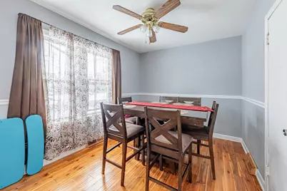 18006 Oakwood Avenue, Lansing, IL 60438 - Photo 6
