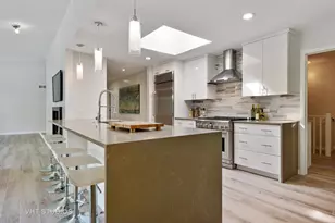 [Address not provided], Highland Park, IL 60035 - Photo 8