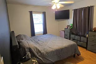 351 S Michigan Ave, Villa Park, IL 60181 - Photo 8