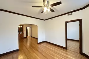 4118 N Ashland Ave, Chicago, IL 60613 - Photo 12