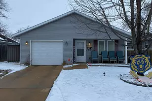 3315 Montrose Ave, Rockford, IL 61101 - Photo 1