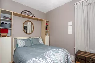 2830 W Wellington Ave, Chicago, IL 60618 - Photo 20