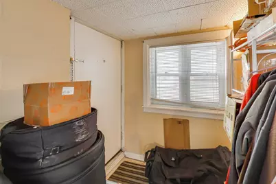 2830 W Wellington Avenue, Chicago, IL 60618 - Photo 28