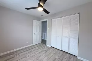 97 W 29th St, South Chicago Heights, IL 60411 - Photo 14