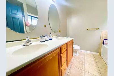 949 W 51st Street, Chicago, IL 60609 - Photo 46