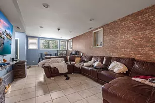 949 W 51st St, Chicago, IL 60609 - Photo 10