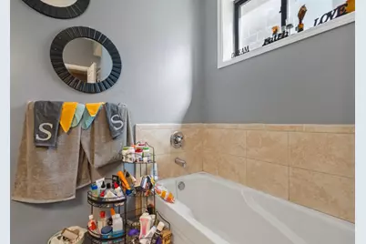 949 W 51st Street, Chicago, IL 60609 - Photo 30