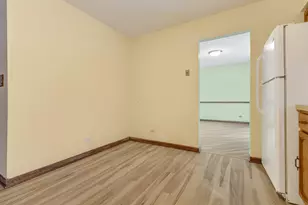 720 Ash St, Algonquin, IL 60102 - Photo 10