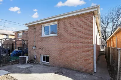 10020 S Union Avenue, Chicago, IL 60628 - Photo 38