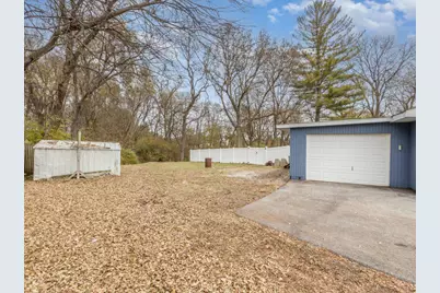 270 E Southmor Road, Morris, IL 60450 - Photo 24