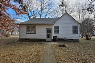 606 Locust St, Prophetstown, IL 61277 - Photo 8