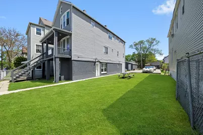 8543 S Burley Avenue, Chicago, IL 60617 - Photo 4