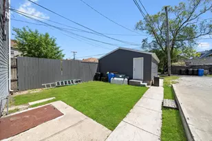 8543 S Burley Ave, Chicago, IL 60617 - Photo 16