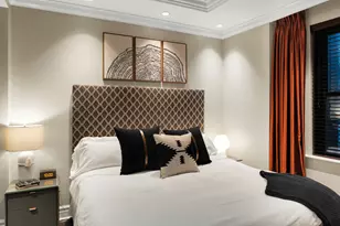 70 E Walton St, Chicago, IL 60611 - Photo 4