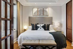 70 E Walton St, Chicago, IL 60611 - Photo 8