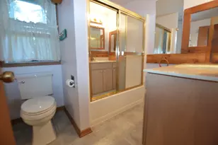 10905 Breezy Lawn Rd, Spring Grove, IL 60081 - Photo 18