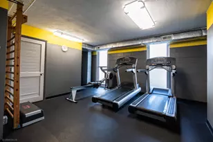 6147 N Sheridan Rd, Chicago, IL 60660 - Photo 20