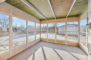 11121 Martindale Dr, Westchester, IL 60154 - Photo 12