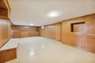 11121 Martindale Dr, Westchester, IL 60154 - Photo 18