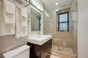 70 E Walton St, Chicago, IL 60611 - Photo 10