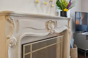 70 E Walton St, Chicago, IL 60611 - Photo 12