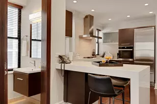 70 E Walton St, Chicago, IL 60611 - Photo 10