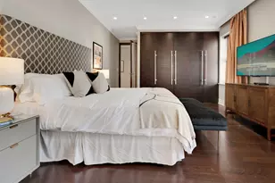 70 E Walton St, Chicago, IL 60611 - Photo 14