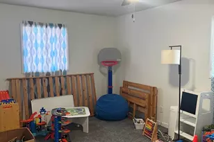 128 S Scottswood Dr, Urbana, IL 61802 - Photo 6