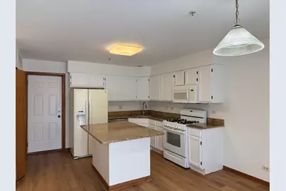 1303 Orleans Drive, Mundelein, IL 60060 - Photo 6