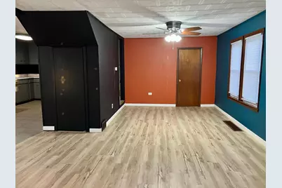 219 Ave D, Rock Falls, IL 61071 - Photo 6