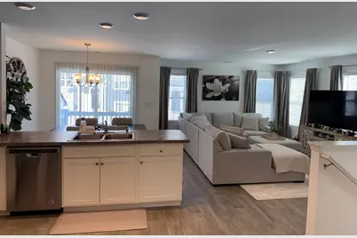 2520 Alison Avenue, Pingree Grove, IL 60140 - Photo 2