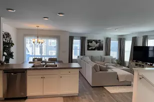 2520 Alison Ave, Pingree Grove, IL 60140 - Photo 2