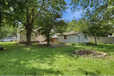 121 E James Street, Forrest, IL 61741 - Photo 28