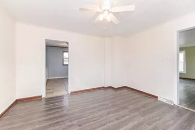 121 E James Street, Forrest, IL 61741 - Photo 12