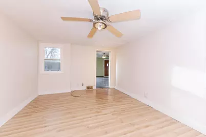 121 E James Street, Forrest, IL 61741 - Photo 14