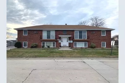 7300 S 78th Avenue #5, Bridgeview, IL 60455 - Photo 1