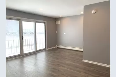 7300 S 78th Avenue #5, Bridgeview, IL 60455 - Photo 2