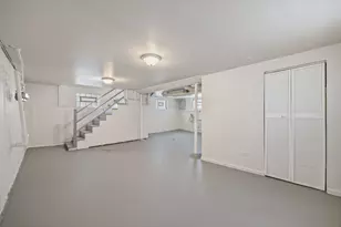 406 W 99th Pl, Chicago, IL 60628 - Photo 10